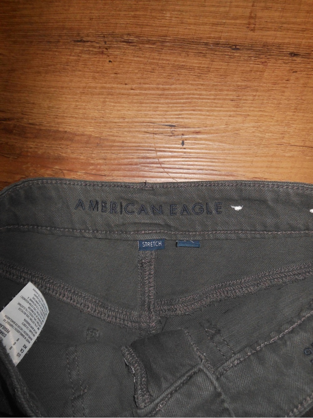 American Eagle Outfitters Women’s Wide-Leg Pants in Charcoal Gray - Picture 2 of 3
